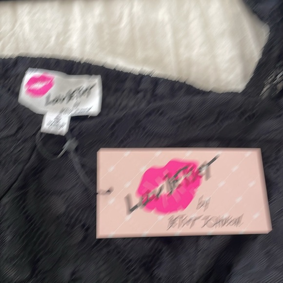 NWT LUV BETSEY BLACK LACE MINI - Picture 9 of 9